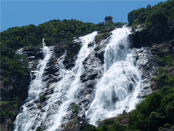 白水寨风景名胜区.jpg