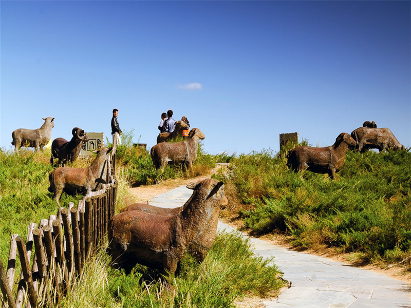 成吉思汗风景区.jpg